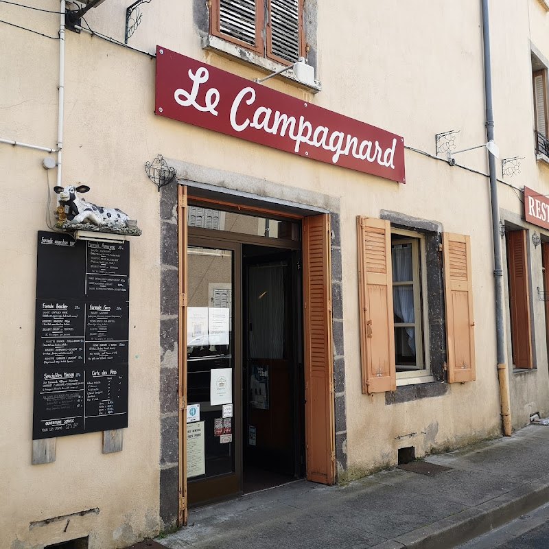 La façade du restaurant Le Campagnard, rue d'Assas à Brioude